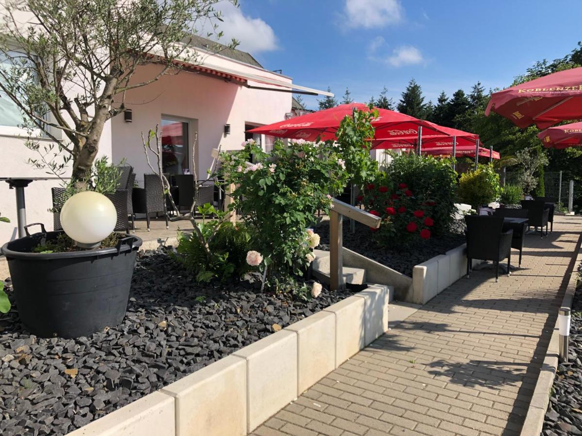 Hotel Restaurant Nikopolis Buchholz  Extérieur photo